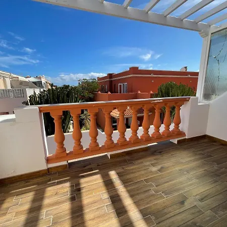 Gustamar 12 Apartment
