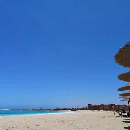 Gustamar 12 קלטה דה פוסטה